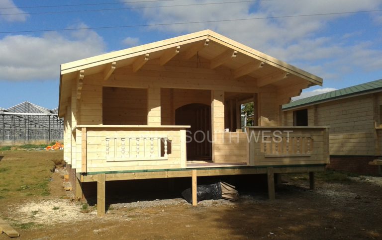 2-bed-log-cabin-05.jpg